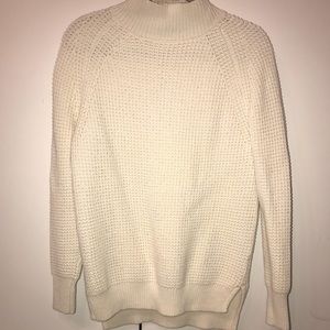 NEW Urban Outfitters Cream Turtle Neck